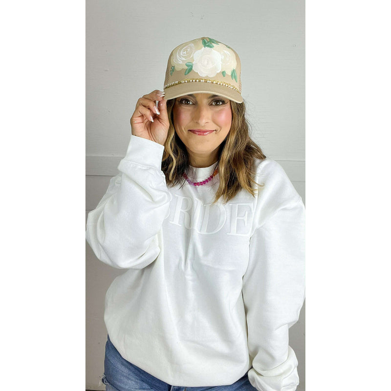 Beige with White Floral Trucker Hat:The Rustic Buffalo Boutique